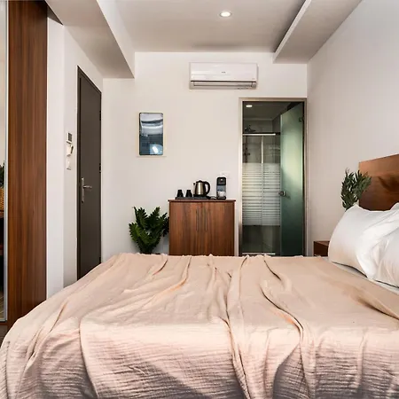 Вилла Violet Front Private Лаганас