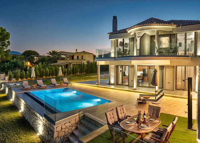 Violet Front Private Villa