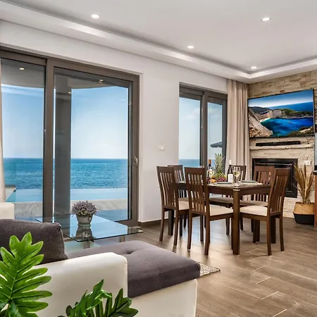 Violet Front Private Villa Laganas